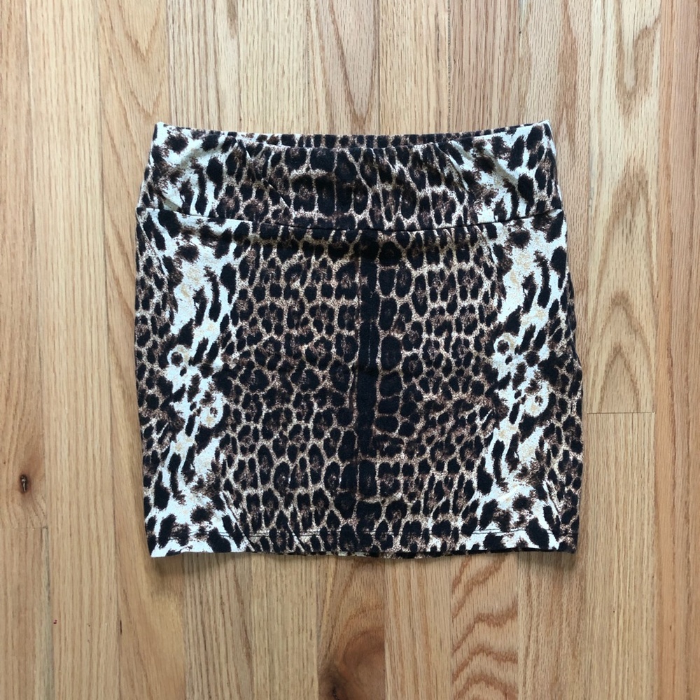 Forever 21 Leopard Mini Skirt - Small